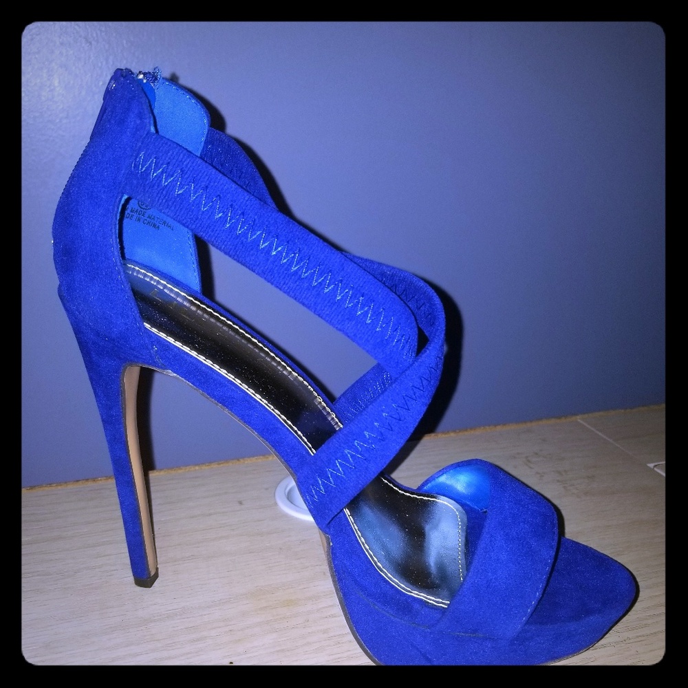 BRAND NEW Women's stiletto sandal